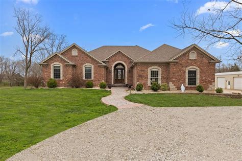homes for sale in st charles missouri